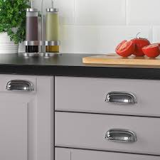 Shop cabinet hardware and search cabinet knobs, pulls and more by finish center to center. Eneryda Cup Cabinet Pull Chrome Plated 31 2 89 Mm Ikea