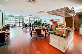 Hotel The Originals Paris East Golf Rosny Sous Bois Tarifs 2021 Mis A Jour Et 113 Avis Tripadvisor