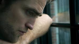 Robert Pattinson: 'Il-fama tiegħi ġejja mill-mistħija'