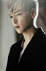 Oomg thats the hairstyle thats the most funniest in bigbang yet! 110 íƒ'á´›á´á´˜ White Hair Ideas