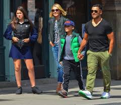 Kelly ripa poses with her gorgeous family. Kelly Ripa Enjoys Brunch With Her Family