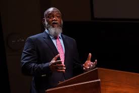 Voddie baucham discussing the importance of marriage at stand for truth's california christian apologetics conference. Spendenkampagne Von Tom Ascol Fur Kristen Ellis Voddie Baucham S Medical Expense Fund