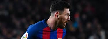 He then went on to play for another youth team, who only lost a single match over four years. Messi Kaufte Haus Von Zu Lauten Nachbarn 4 4 2 Com