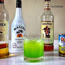 12 Bacardi 151 Recipes That Don T Taste Like Gasoline Drinks Spiced Rum Melon Liqueur