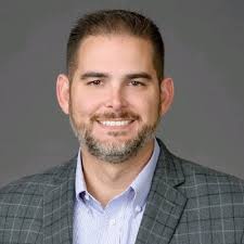 There are three types of people working in government contracting.