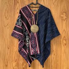 Buka hari ini sampai pukul 18.00. Jual Blouse Tenun Mix Hujan Gerimis B90 Kab Jepara Baju Tenun Troso Tokopedia