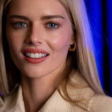 What Samara Weaving Loves (and Doesn't) About Being a "Scream Queen"