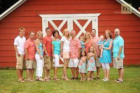 Large Family Photo Ideas What Summer Family Pictures Large Family Photos Large Family Photo