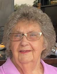 Benjamin Snell's Instagram, Twitter & Facebook