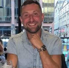 16 Days and Andrew is still missing. Please continue to look out for him  and praying we find him. He has a family here waiting for him that loves  him very much 😢