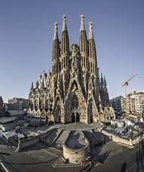 Müslümanlar, binanın içinde bir ibadethane istedi. Bitmeyen Kilise La Sagrada Familia Icin 15 Fikir Sagrada Familia Barcelona Fotograf