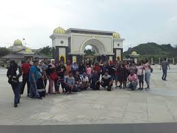For most of you, it'll be a good starting point in planning your trip to malaysia. Paket Wisata Malaysia 1 Hari Malaysia One Day Trip