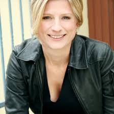 Julia Jonas's Instagram, Twitter & Facebook