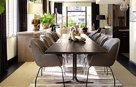 These dining rooms from the ad archives—from the residences of brooke shields, adam levine, sheryl crow, and other stars—are designed for entertaining, whether the gathering in question is an. Discover David Dalton S Amazing Dining Rooms And Start Your Project Inspirations Essential Home