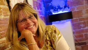 On the Town: Derek Gores Gallery