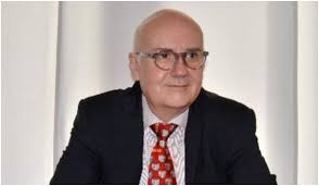 José Bonet, reconocido con el Premio de Estudios Jurídicos de la RAVJL