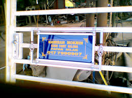 Papan bisa diartikan sebagai rumah. Papan Tanda Rumah Jalan Iklan Signboard Sticker Banner Bunting Dll Papan Tanda Iklan Jalan Signboard Stiker Kenderaan Dan Lain Lain