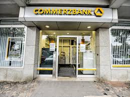 Es sind insgesamt 4 anbieter und unternehmen im branchenbuch essen eingetragen. Corona Banken Streichen Ihr Filialnetz In Essen Zusammen Waz De