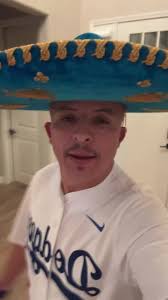 Juanito El Millonzuki OFFICIAL