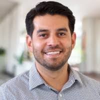 Alberto Esqueda's Instagram, Twitter & Facebook