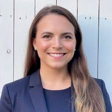 Choose your destination. Choose Katerina '20.