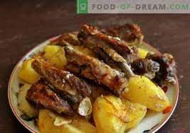 Oggi impariamo come cucinare l'agnello al forno, un piatto che porterà sulla vostra tavola gusto e tradizione, e che andremo ad accompagnare con delle patate. Costolette Di Agnello Con Patate Al Forno
