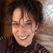 Jennifer Redden's Instagram, Twitter & Facebook