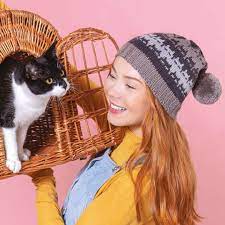 Jun 01, 2021 · the book goes on to teach purling and has a couple of patterns that combine knitting and purling (i made a cat from the original version of this book and it's adorable). Cat Knits The Book An Caitin Beag