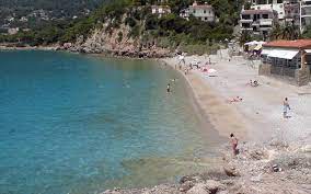 Εδώ βγαίνουμε ακριβώς στην ψάθα. Erwtosphlia Porto Germeno Kakia 8alassa Psa8a Karabi Apolayste 5 Paralies Ths Attikhs Me Krystallina Nera Eirinika Gr