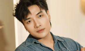 Kate Winslet quá mệt mỏi vì chồng "ngoài luồng"