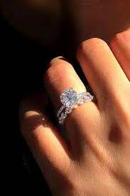 Dreamwedding Backyardwedding E Set Closely Together The Most Popular Shape Most Beautiful Engagement Rings Beautiful Engagement Rings Wedding Rings Unique