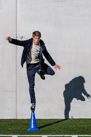 Charles de ketelaere is in het referendum van de gouden schoen verkozen tot belofte van het jaar. Wonderkind Charles De Ketelaere Ik Ben Even Trots Op Mijn Broer En Zus Als Zij Op Mij Kw Be