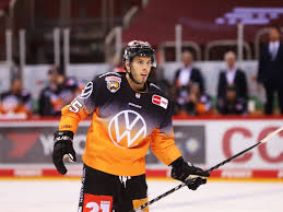 April 2023 geplant.1 der austragungsort ist noch nicht festgelegt. Bis 2023 Ryan Button Bleibt Ein Grizzly Eishockey Magazin