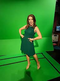 She has been married to jarret stoll since june 24, 2017. Chelsea Andrews On Fox 7 Thanks To Our Magic New Studio I M Not Glued To The Green Screen During My Weathercast I Can Finally Wear Green Without Being A Floating Head