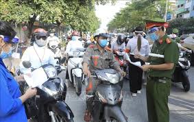It was first identified in december 2019 in wuhan,. Kgui12vjroiktm