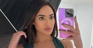 Proud sugar baby' earns up to £30,000 a month but warns 'not everyone can  handle this lifestyle'