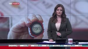 Eski eşi gülben ergen ile ilgili iddialarda sürekli adı geçtiği ve yıprandığı için istifa ettiğini söyleyen çelik, trt. Ana Haber Trt Haber Sunuculary