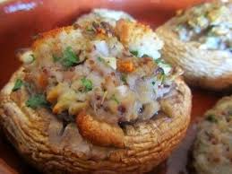 Champignons Toulousains Farcis A La Saucisse De Toulouse Alimentation Saucisse De Toulouse Recette Pomme De Terre