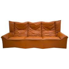 Shop wayfair for all the best leather sofas. Mid Century Modern Italian Real Leather Sofa By Cinova 1964s For Sale At 1stdibs