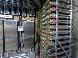 Tesla Hacker reveals impressive 'off-grid' home powered by Model S batteries