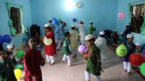 Muhammed'in varlığı ile dünyayı şereflendirmesinden ötürü duyulan mutluluğu ve sevinci ortaya koymaktır. Ihh Den Arakanli Yetimlere Bayram Hediyeleri