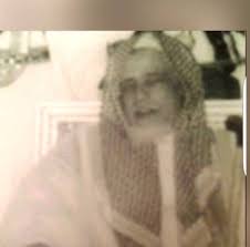 الخزانة النجدية On Twitter هذا العلامة محمد بن ابراهيم بن عبداللطيف بن عبدالرحمن بن حسن ابن الشيخ محمد ولد في الرياض١٧ ١ ١٣١١هـ وتوفي في ٢٤ ٩ ١٣٨٩هـ رحمة الله علية Https T Co Nnwbjijufd