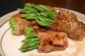 廚房玩遊戲 味噌牛肉蘆筍捲 涼拌山藥 型男大主廚炒龍鬚菜 lingling s place 痞客邦pixnet eat food meat