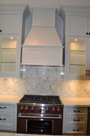 Perfect 10 Design Custom Kitchen With Double Stacked Upper Cabinets Glass Front Doors And Custom Ven Kitchen Design Decor Toronto Interior Design Owl Kitchen
