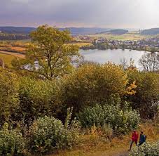 Weitere ideen zu ausflug, reisen deutschland, reiseziele. Eifel Im Herbst Deutschlands Schonster Indian Summer Welt