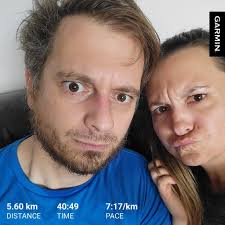 Runners meeting through detroit free press group