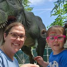 My starfish Cactus bloomed! I'm obsessed!! Beautiful gift from my amazing  Mom.