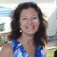 Daphne Wakefield's Instagram, Twitter & Facebook