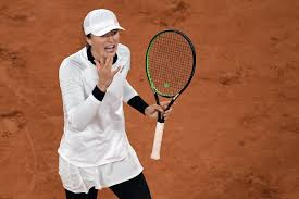 Iga świątek kontra sofia kenin w finale roland garros 2020. Roland Garros Iga Swiatek Walczy O Final Polka Wielka Faworytka Tenis