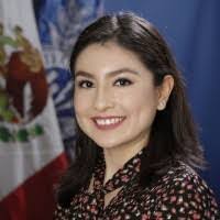 Reyna Ramos's Instagram, Twitter & Facebook